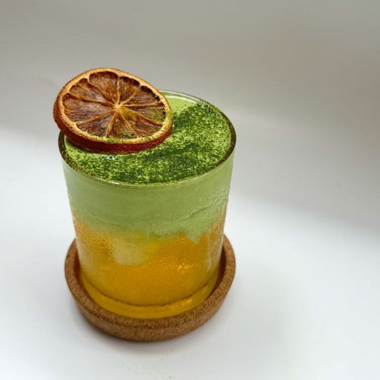 Comment associer le yuzu et le matcha dans une boisson rafraîchissante ?